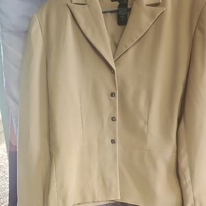 Elegant Tan Women's Blazer